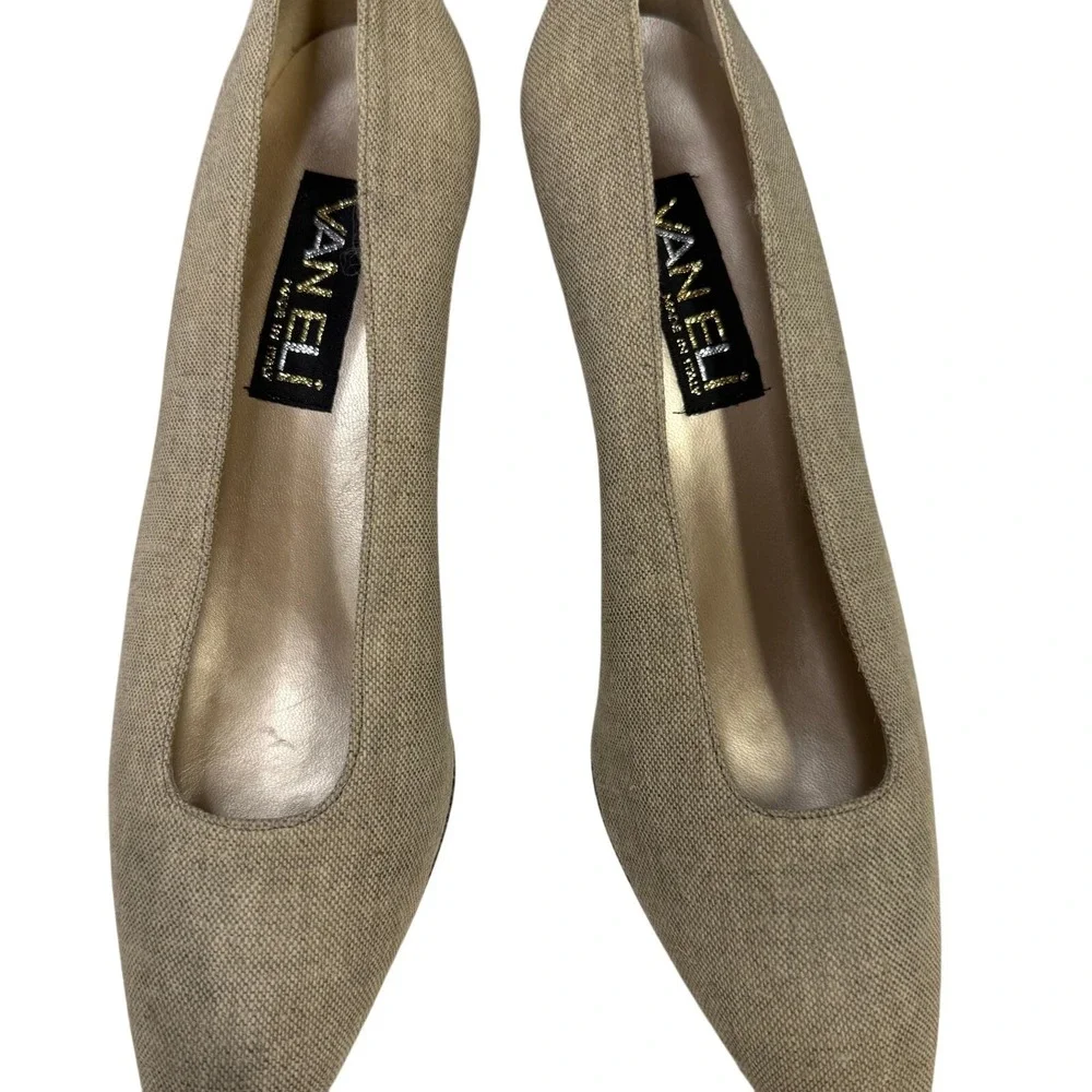 Vaneli Beige Fabric Pointed Toe Kitten‎ Heel Pumps Made in Italy Womens 9 luxury
